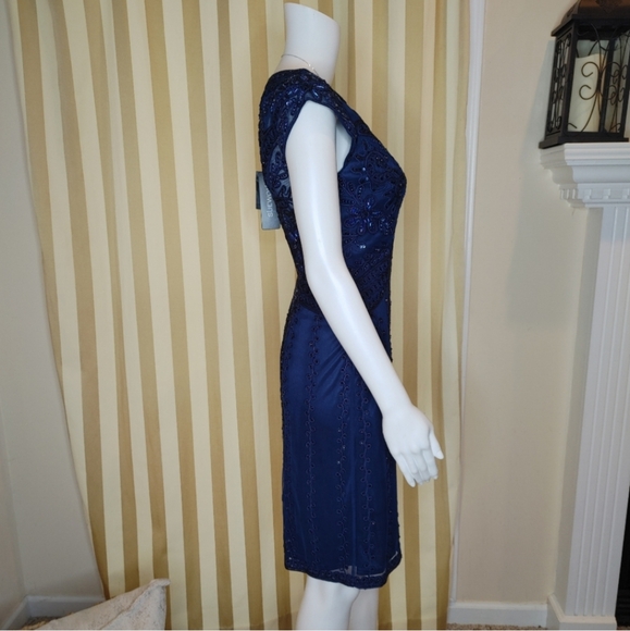 SUE WONG LACE BEADED VNECK COCKTAIL DRESS, NAVY 4 - Picture 8 of 16
